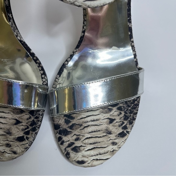 Stuart Weitzman Myslide Snakeskin and Silver Strap Stiletto Pump Mules Size 10.5 - Picture 11 of 15